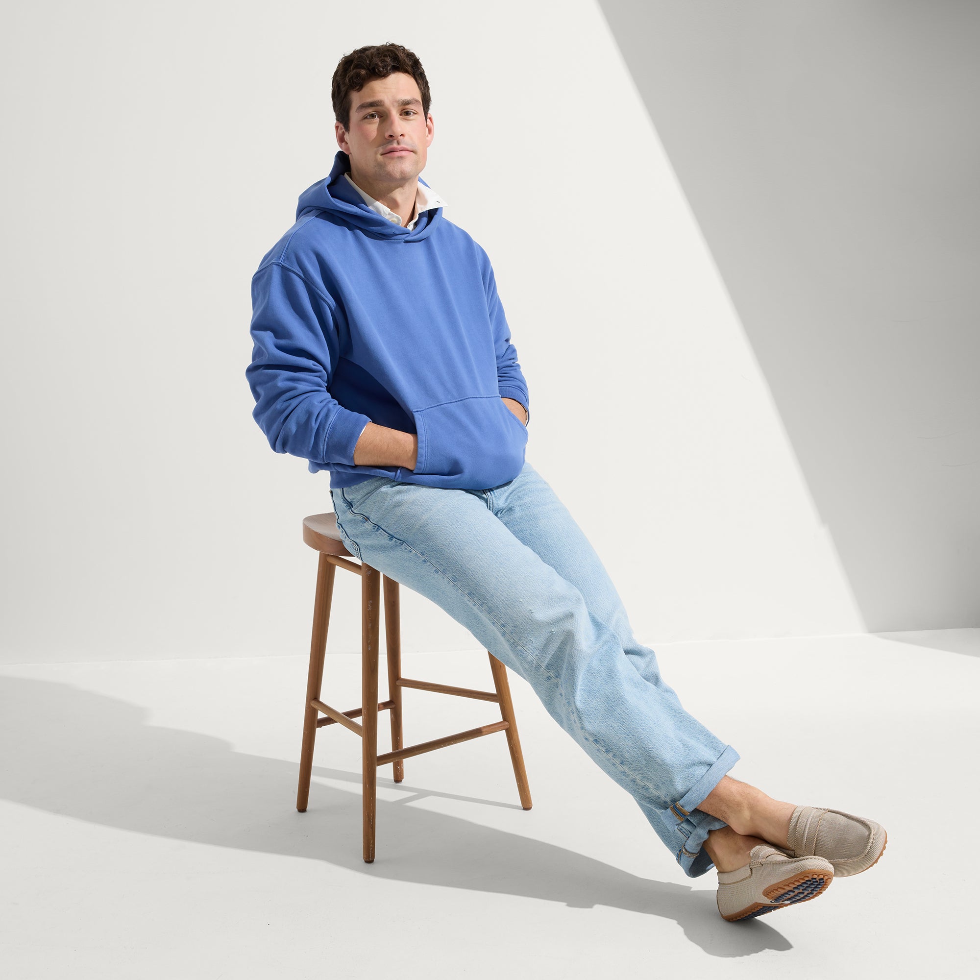 Alternate view of a model wearing The Driving Loafer in Barley.