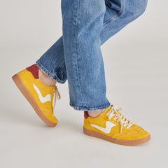 NOTICE SNEAKERS MUSTARD SUEDE