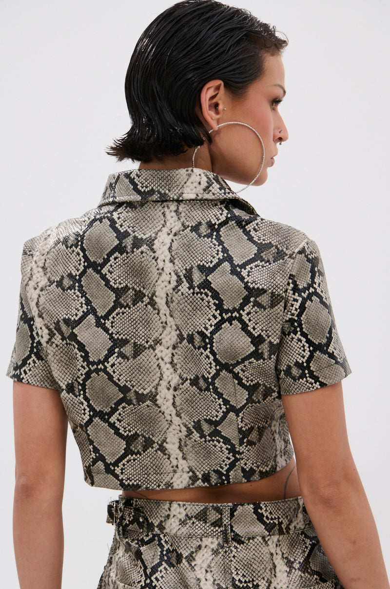 VENOM CROPPED LEATHER BUTTON DOWN