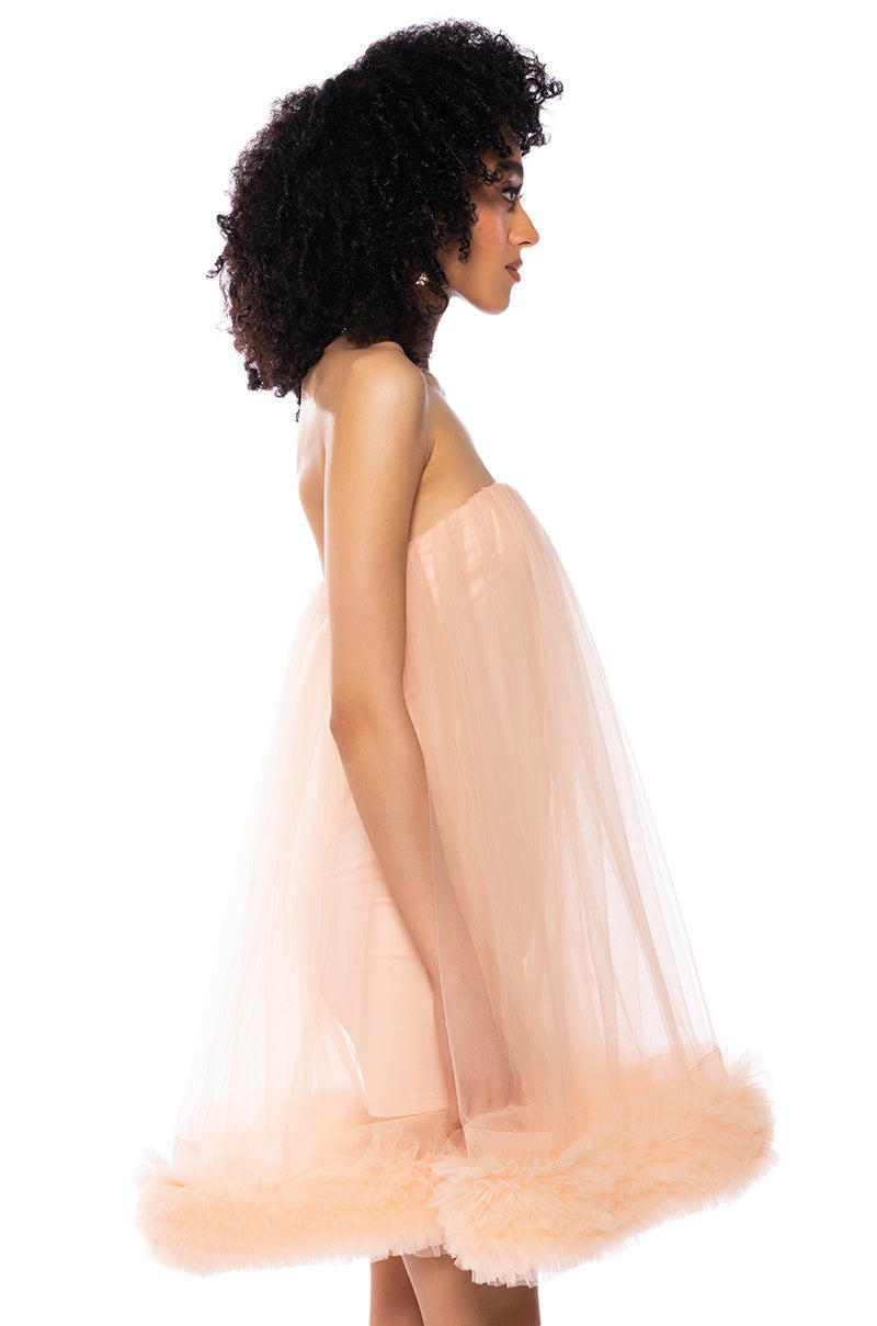 FAIRY LIKE RUFFLED TRIM STRAPLESS DRESS