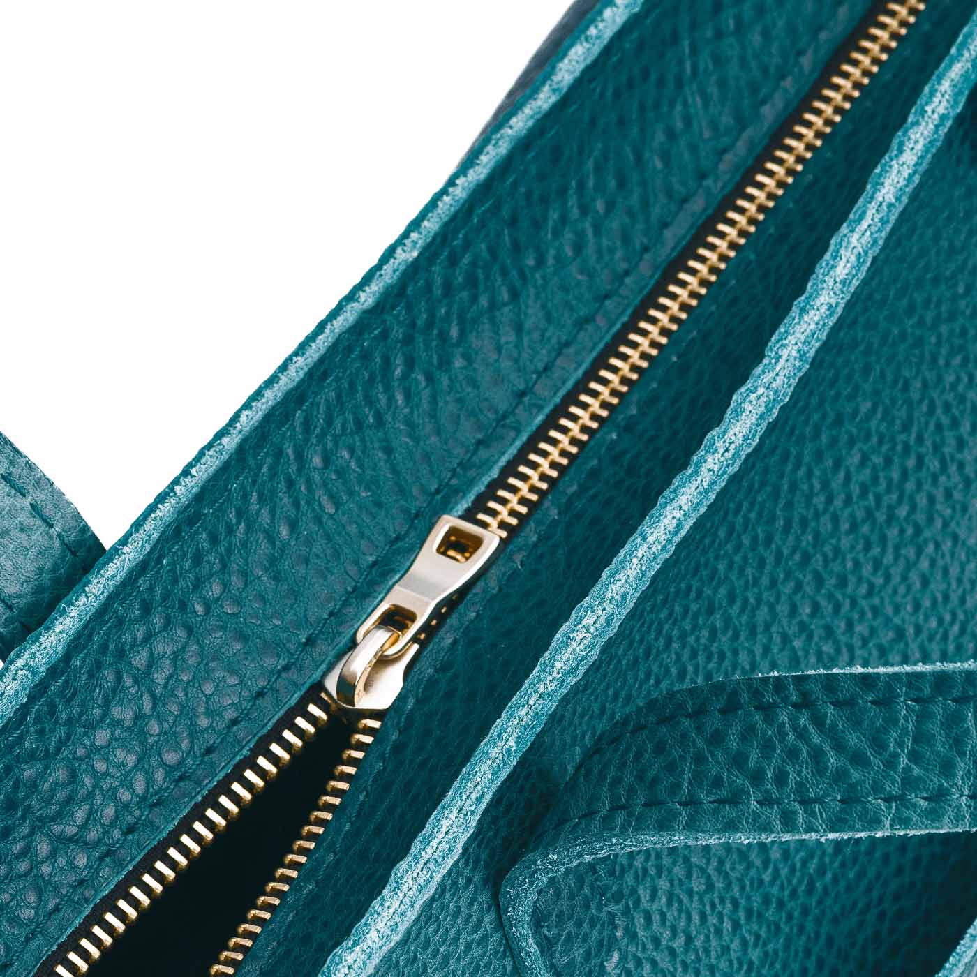 Medium Crossbody Tote