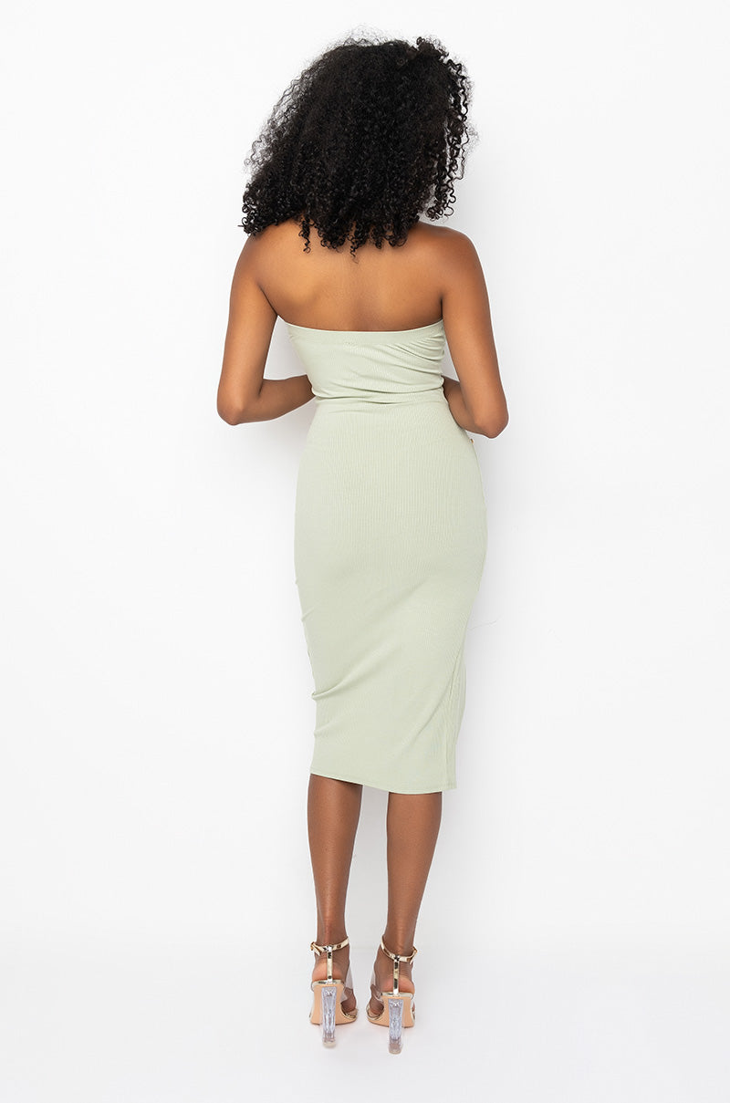 SHOOT FOR THE STARS CROSS FRONT STRAPLESS MIDI DRESS
